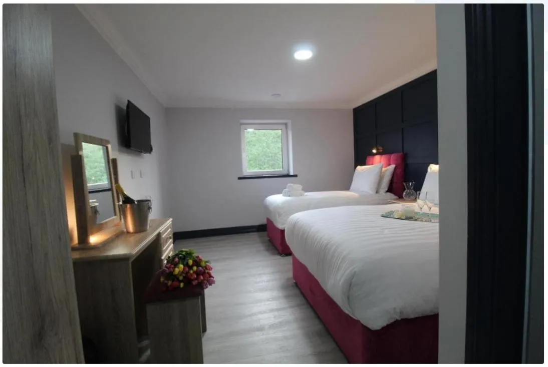 The Dutch Tulip Hotel