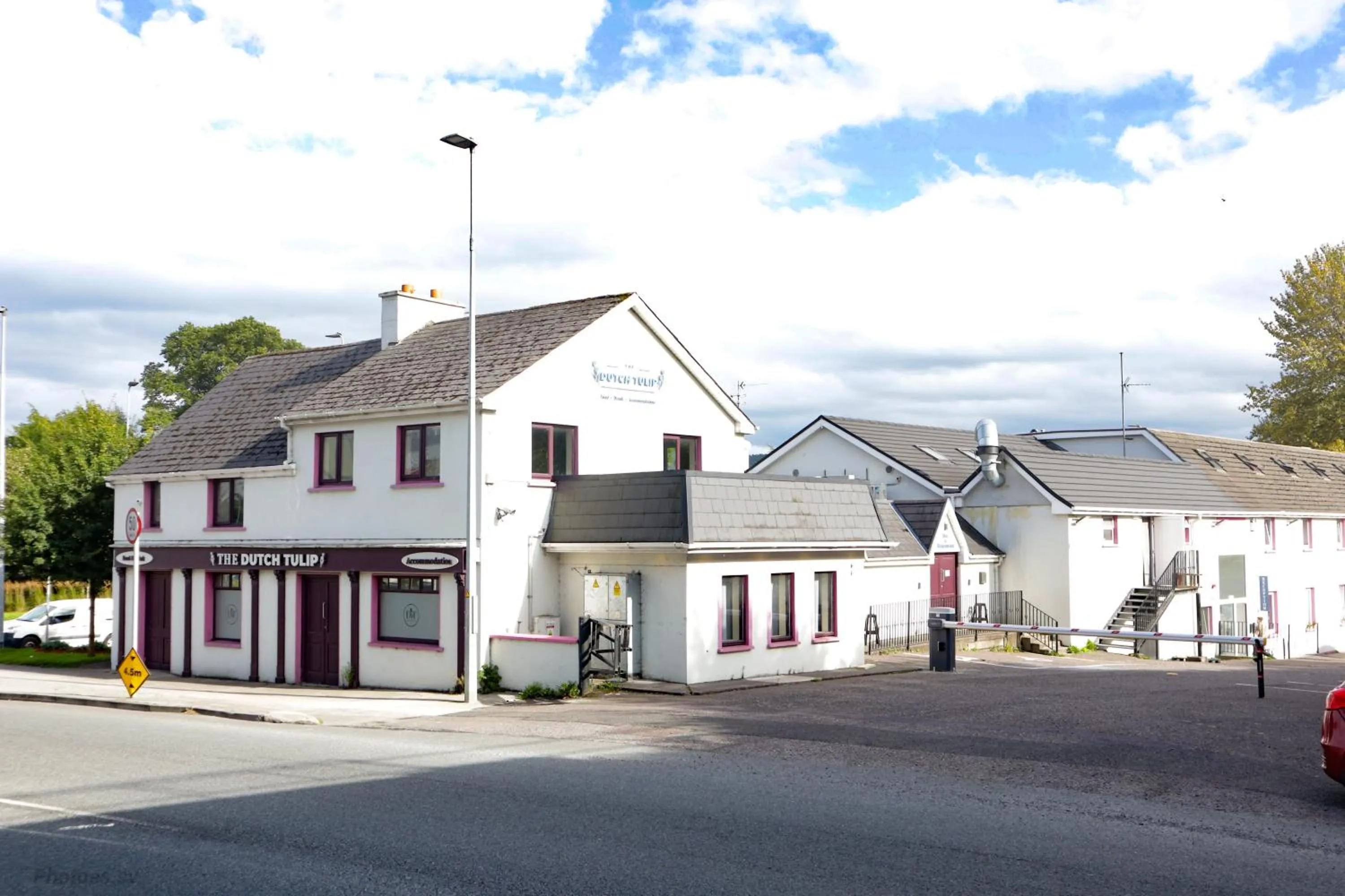 The Dutch Tulip Hotel