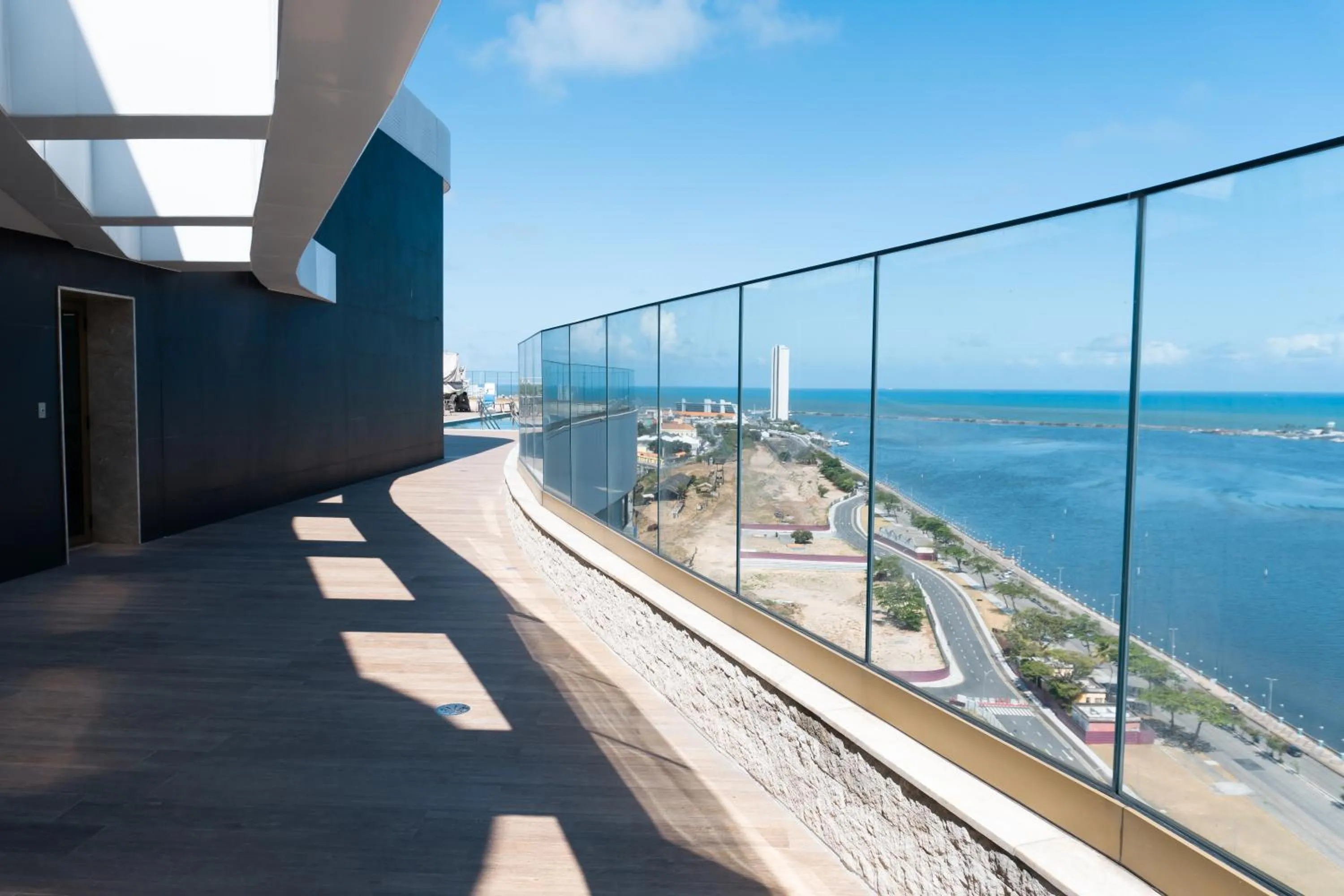 Sea view in Roomo Transamerica Recife Parque do Cais