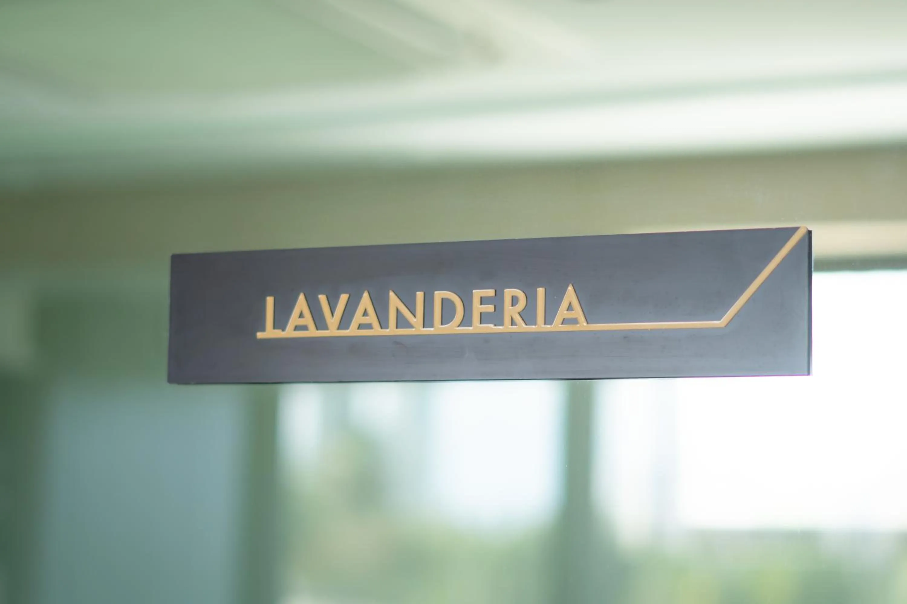 laundry in Roomo Transamerica Recife Parque do Cais