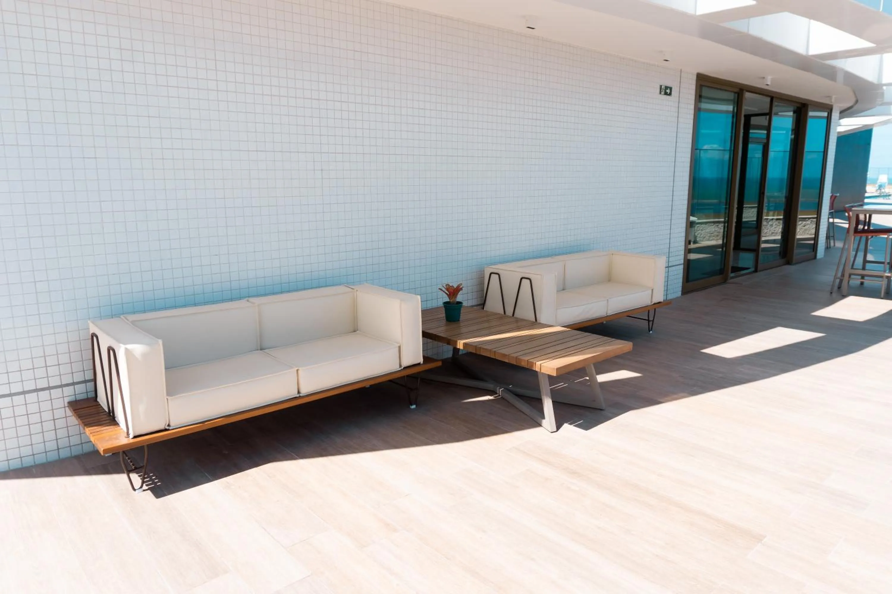 Balcony/Terrace in Roomo Transamerica Recife Parque do Cais