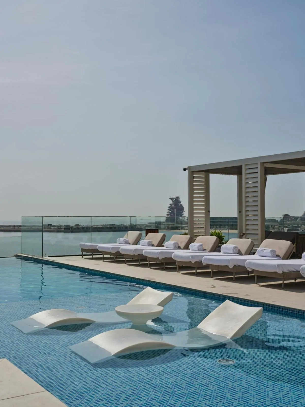 Swimming pool in The OQ