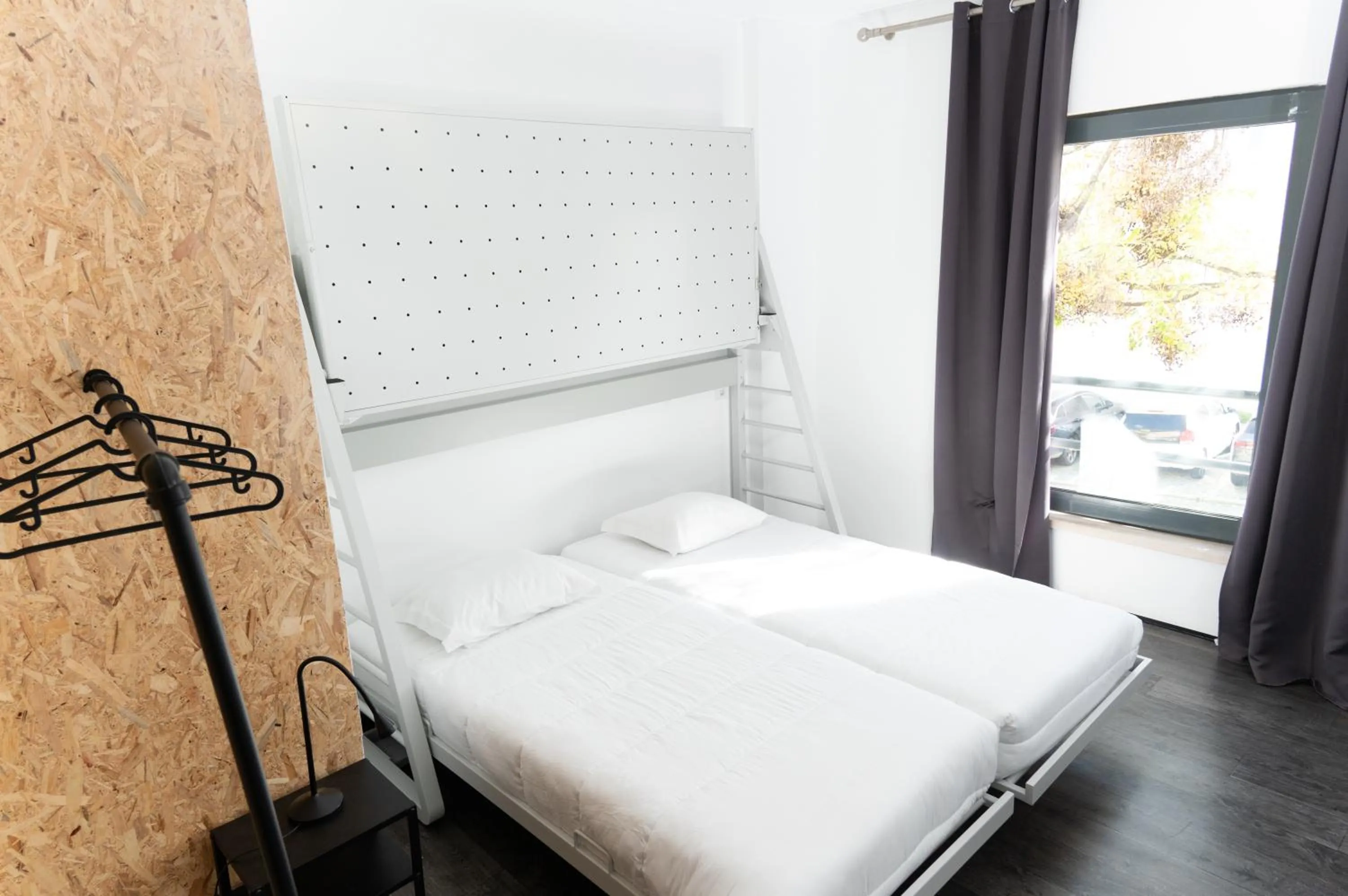 Bed in HI Parque das Nações – Pousada de Juventude