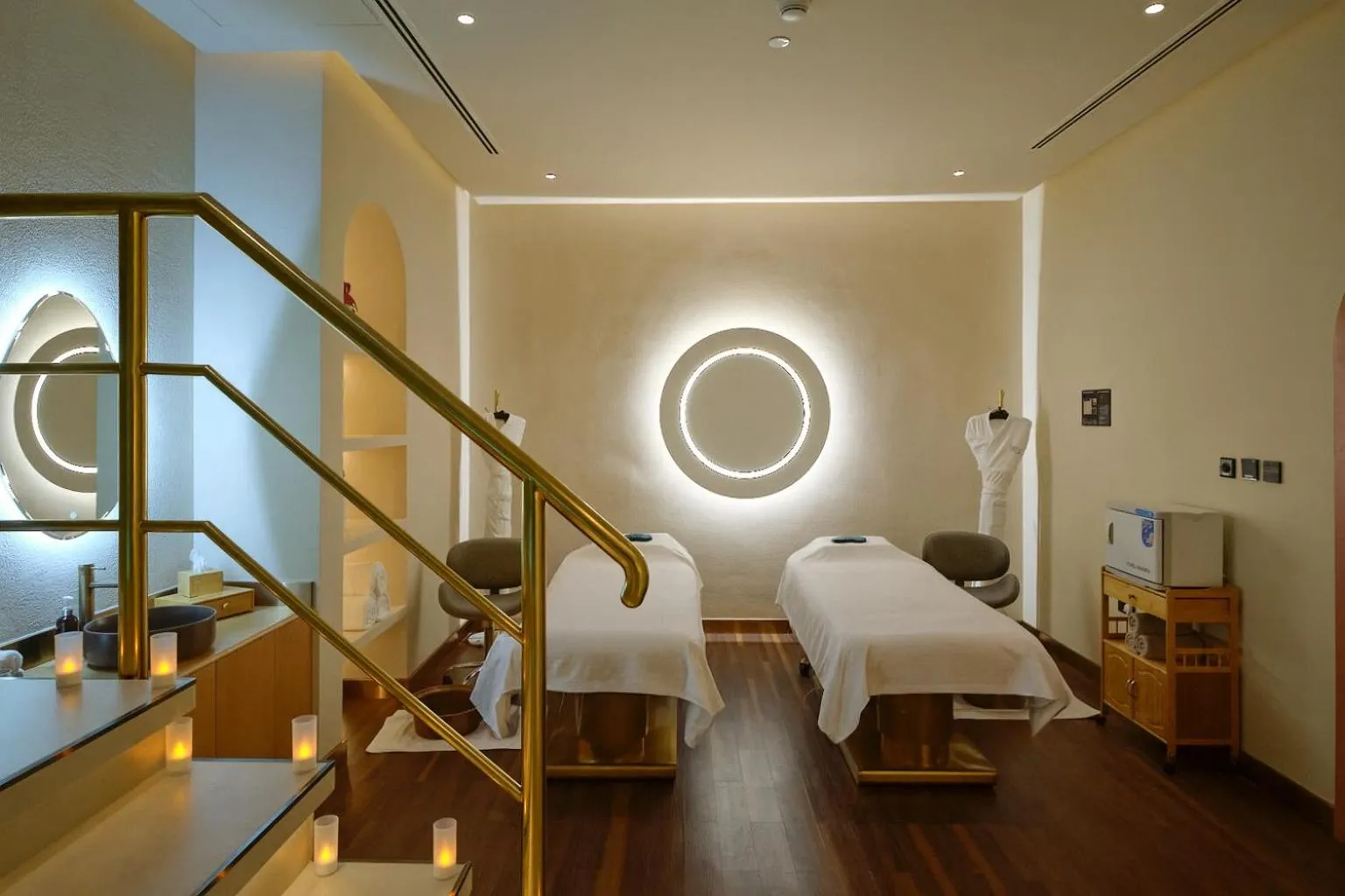 Massage, Bed in The Muse