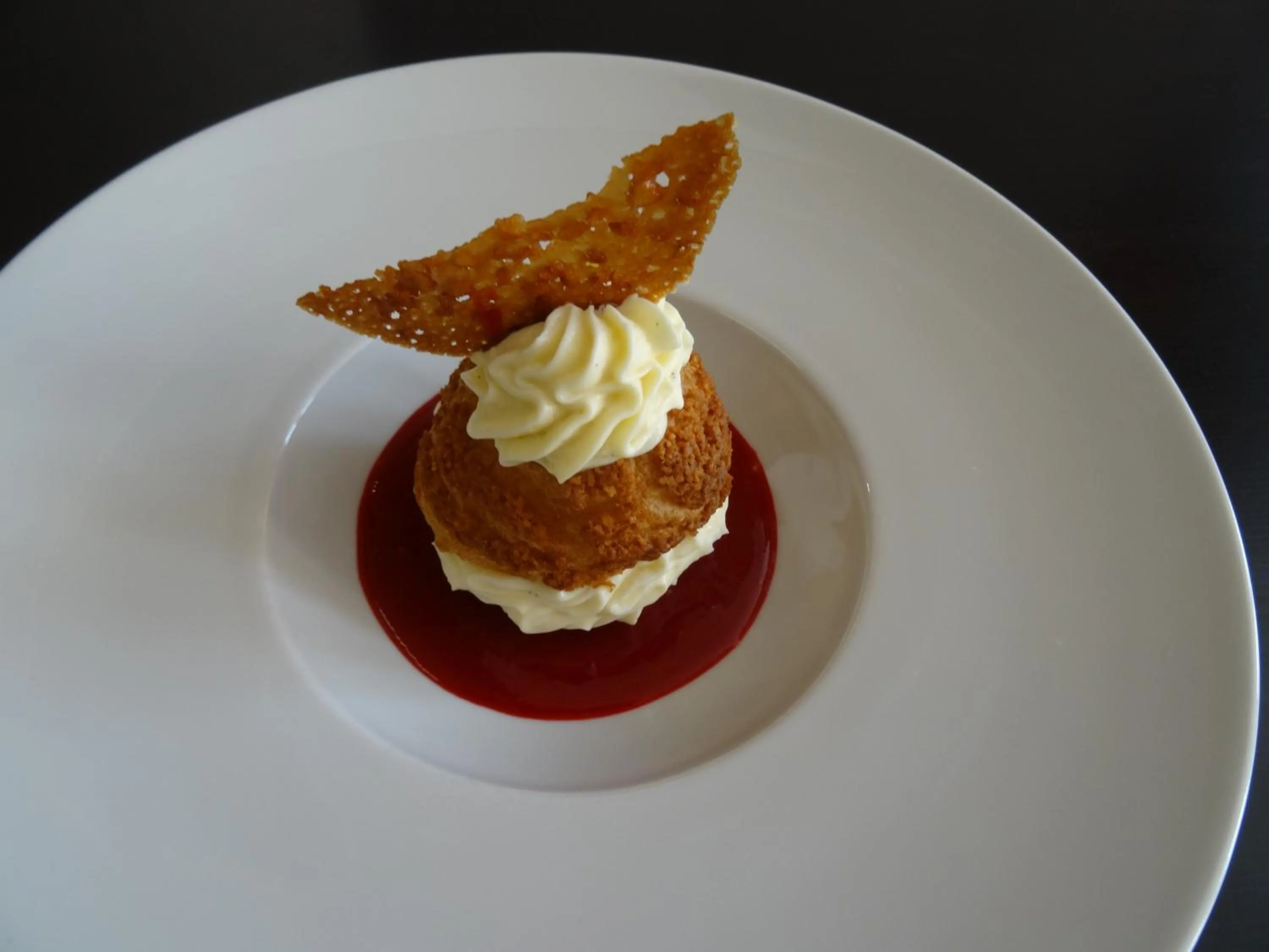 Food close-up in Le Relais des Lacs Bourgogne Morvan