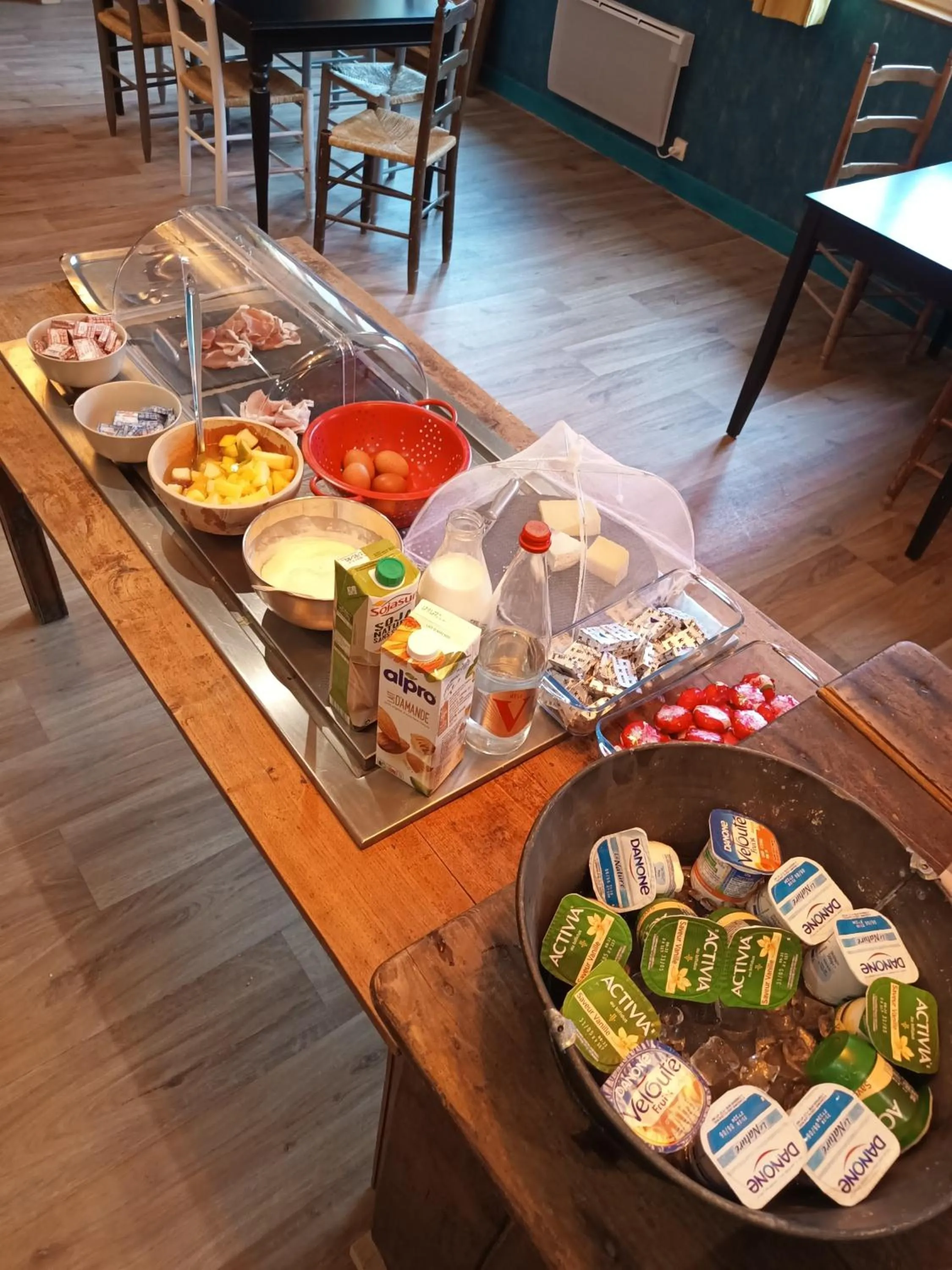 Breakfast in Le Relais des Lacs Bourgogne Morvan