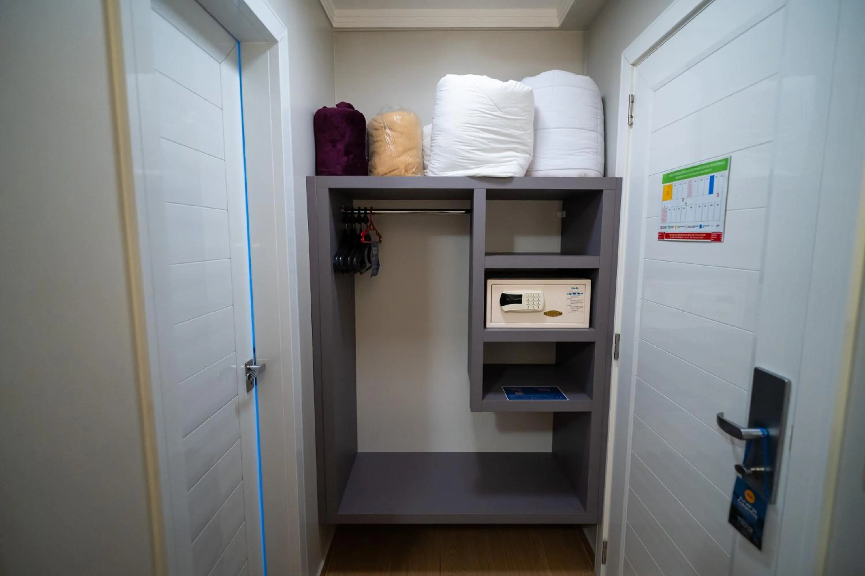 safe in Tarobá Hotel