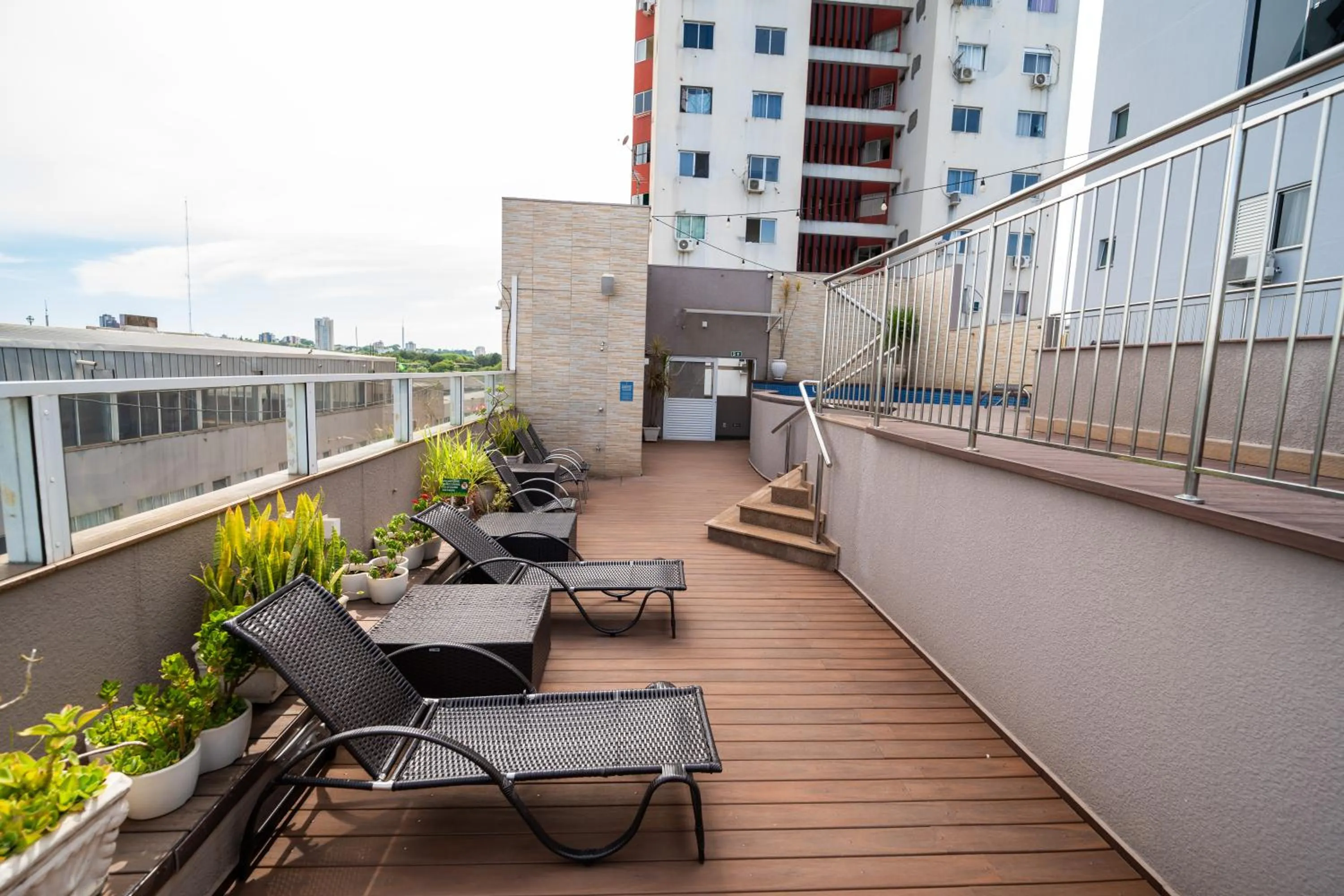 Swimming pool in Tarobá Hotel