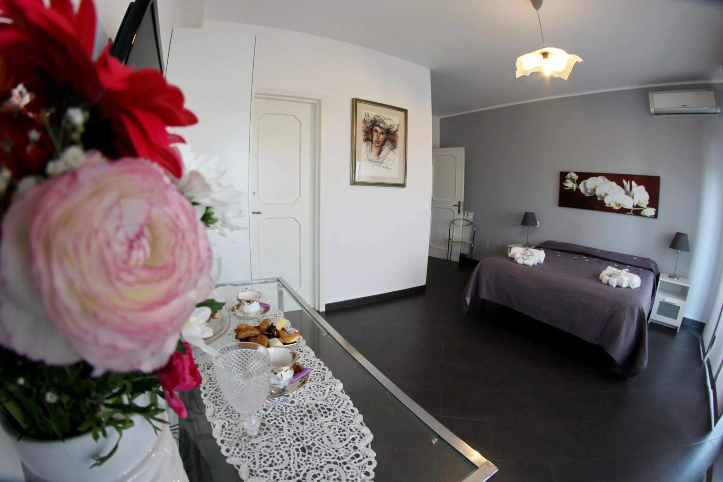 Decorative detail, Bed in Bed and Breakfast Palermo Centro