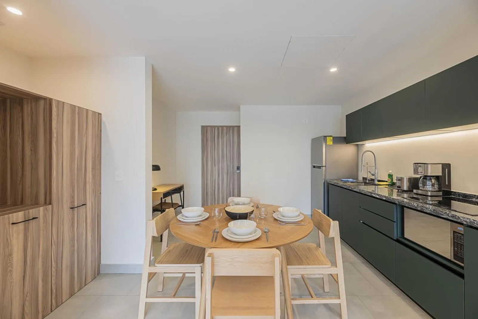 Dining area in Cuadra 134 Residencial Condesa