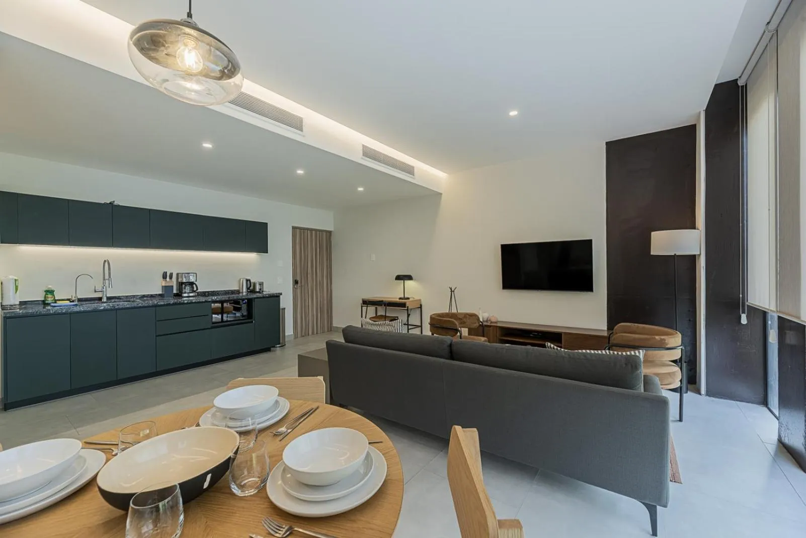 TV and multimedia in Cuadra 134 Residencial Condesa