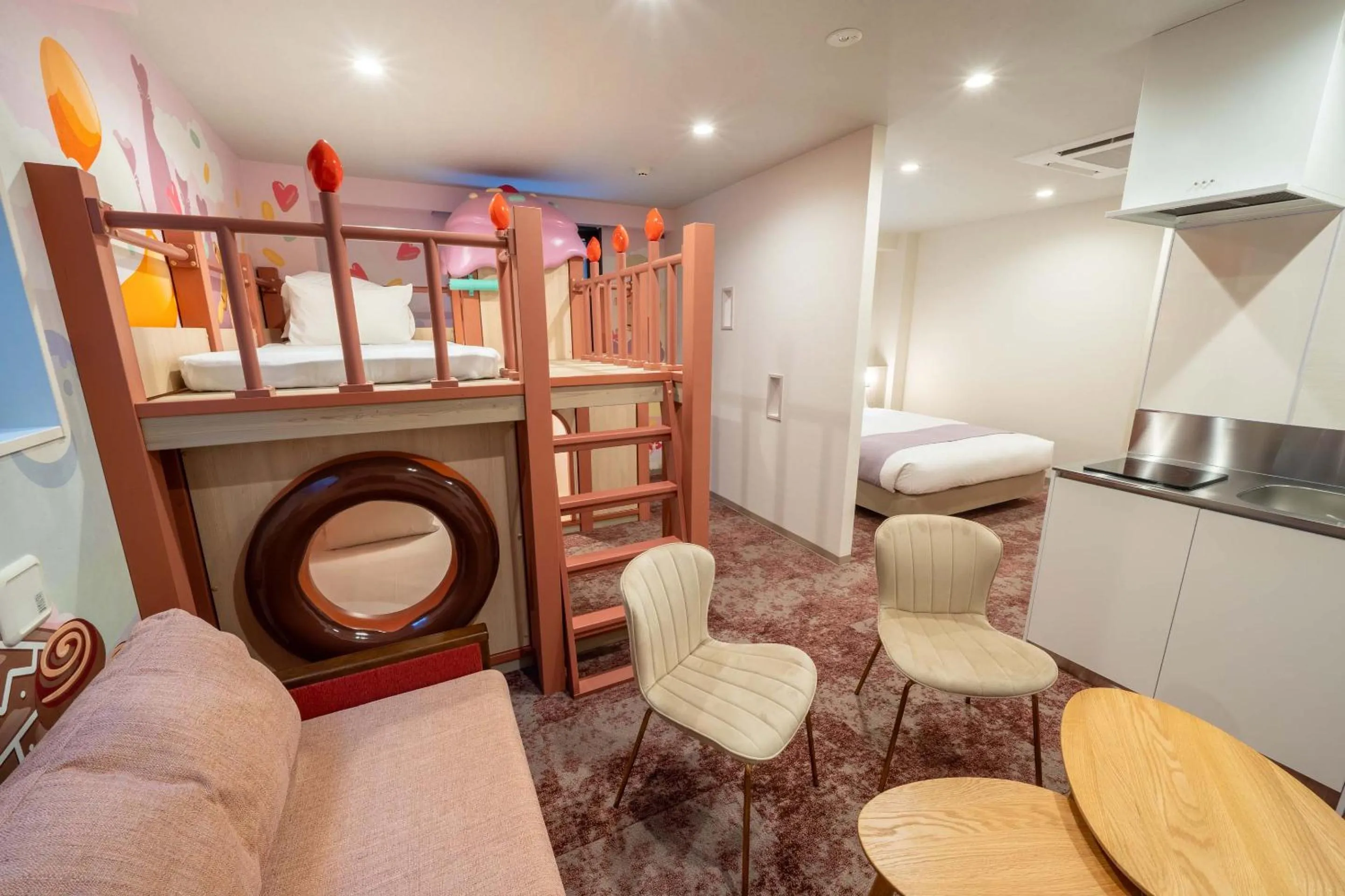 Kitchen or kitchenette, Bed in PLAY!! Resi Stay