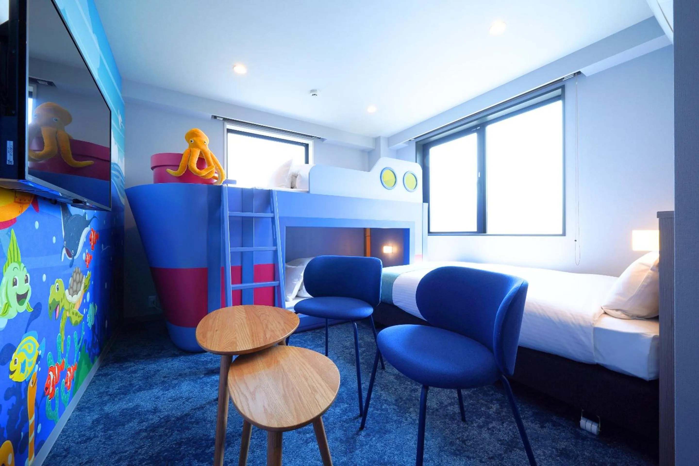 Living room, Bed in PLAY!! Resi Stay