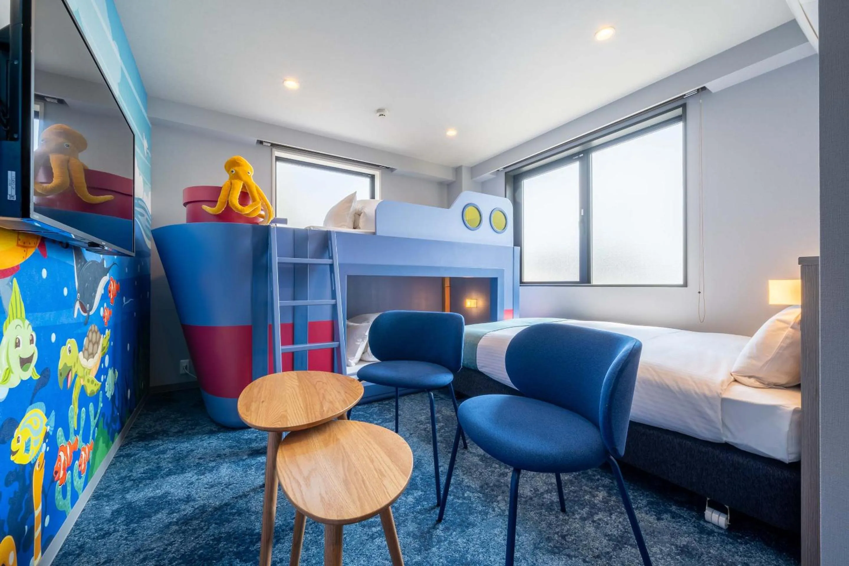 Bed in PLAY!! Resi Stay