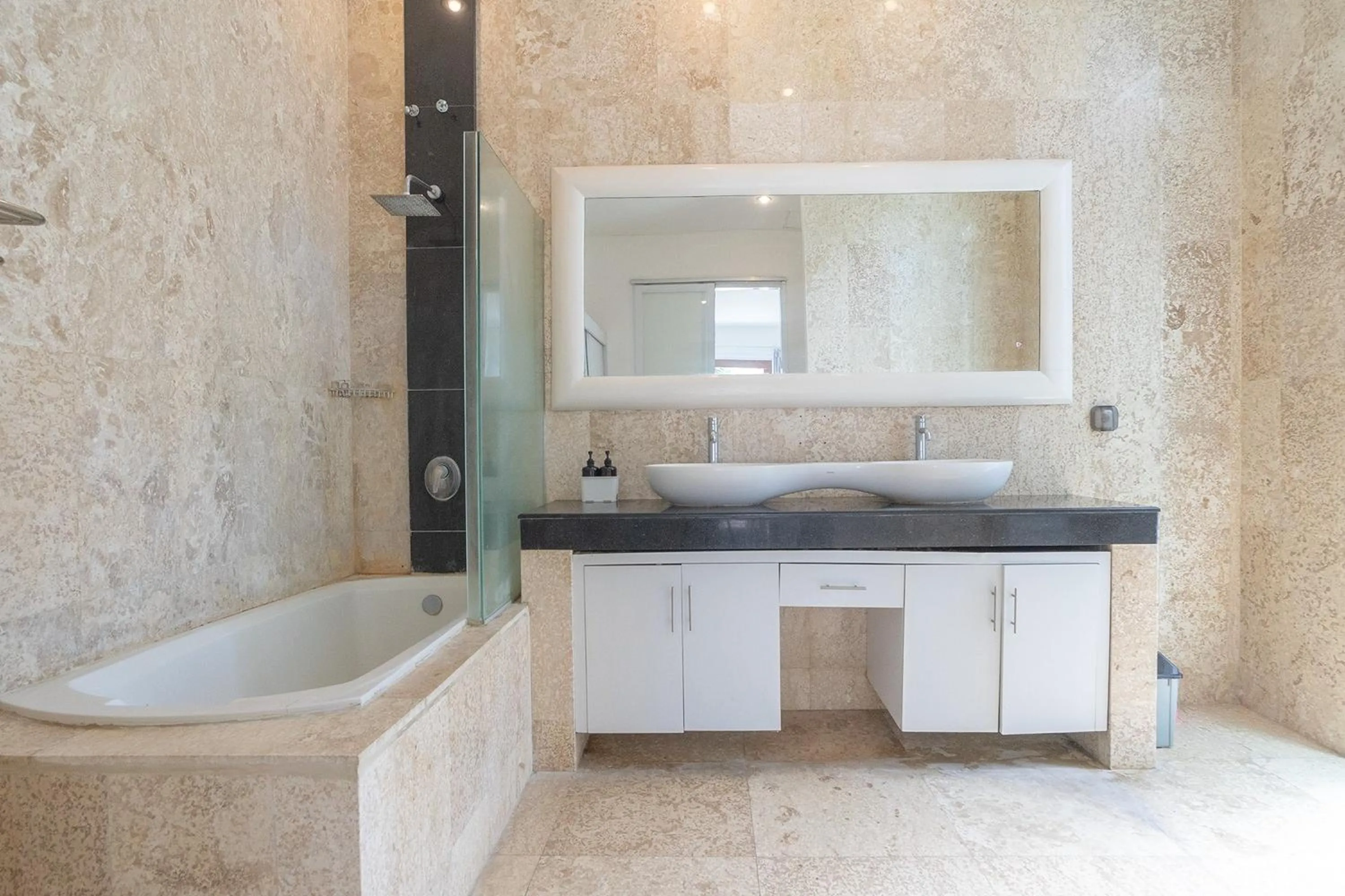 Bathroom in Margarita Villa Canggu