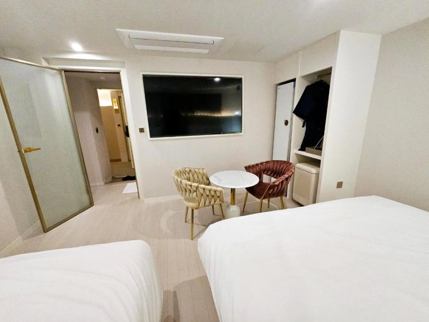 Bed in Daeyeon Grandis Hotel
