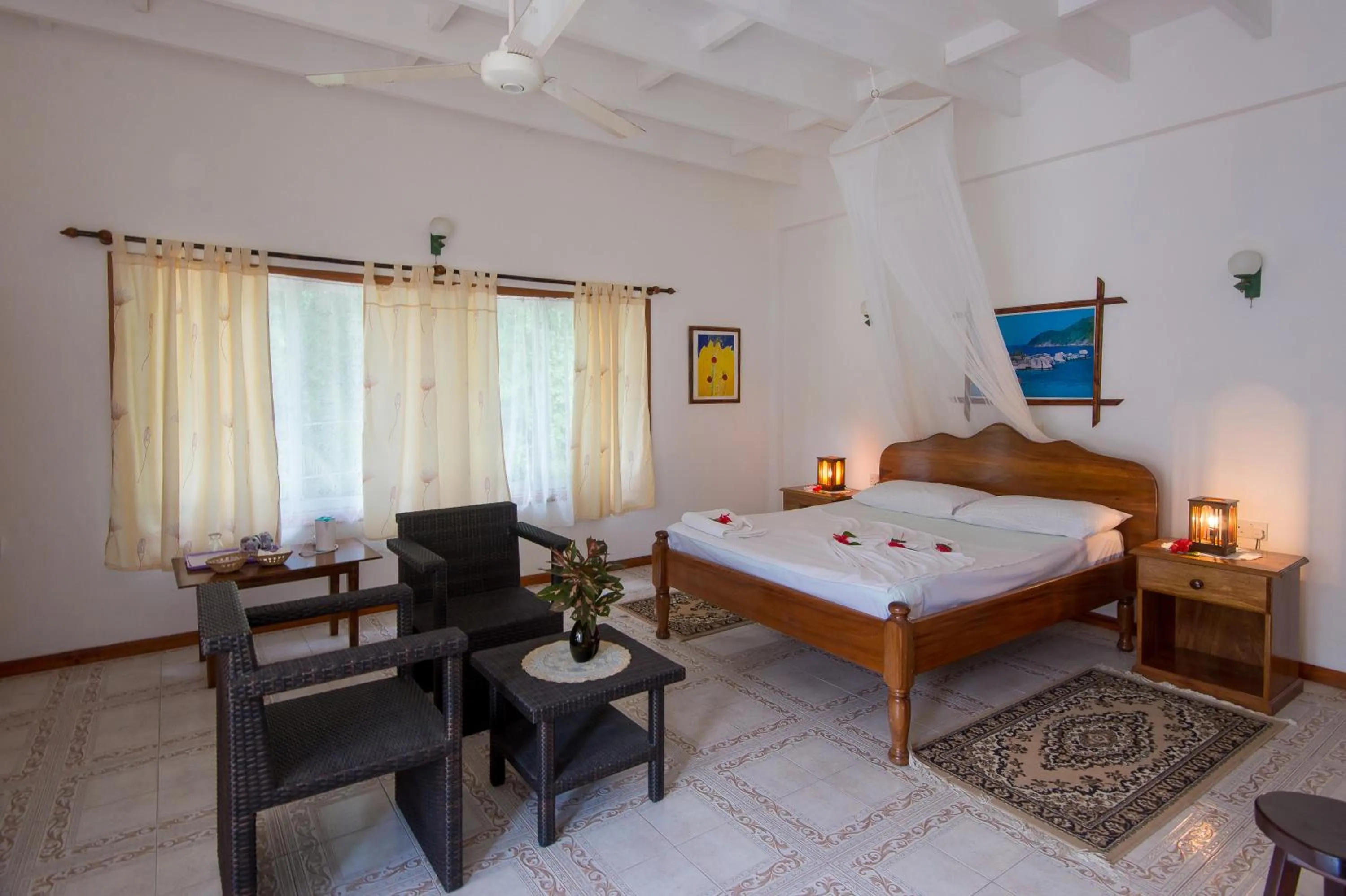 Photo of the whole room, Bed in Zerof Guest House