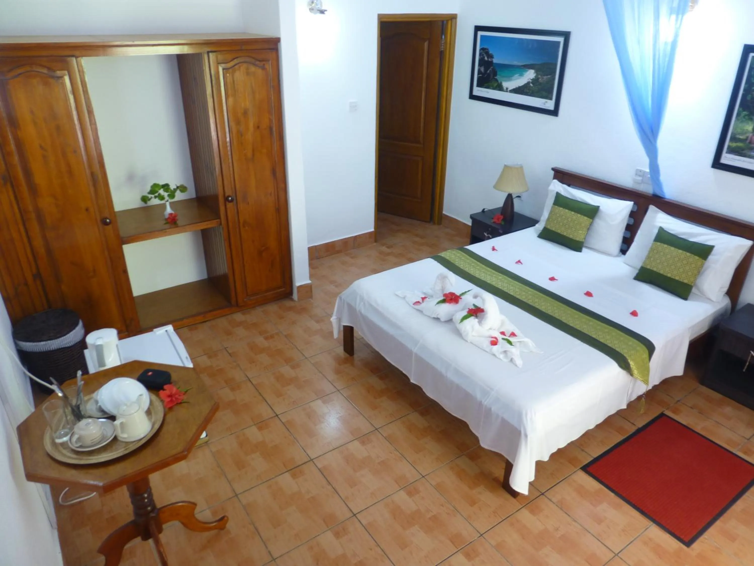 Bed in Zerof Guest House