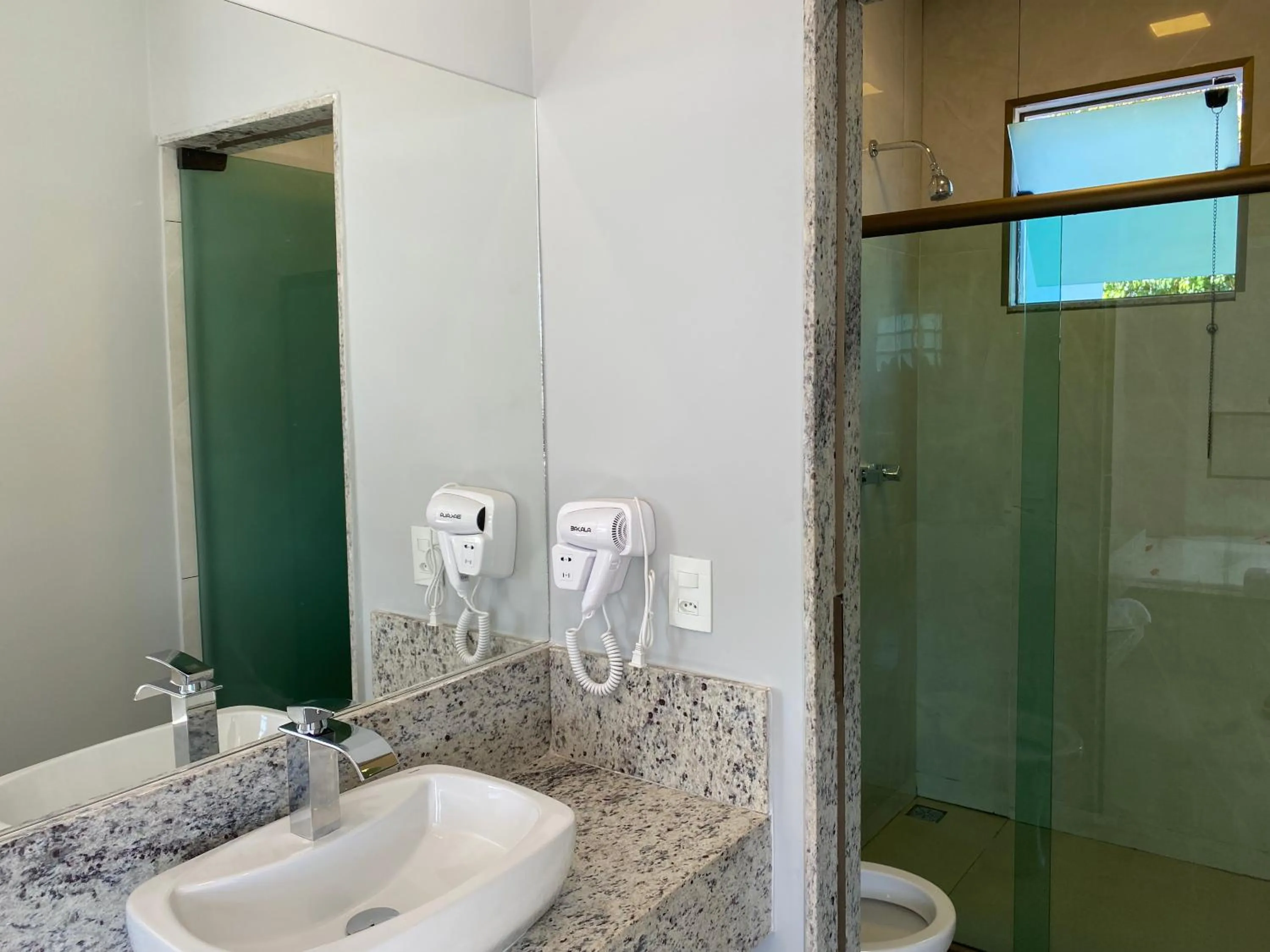 Bathroom in Pousada Maria Monteiro Tiradentes