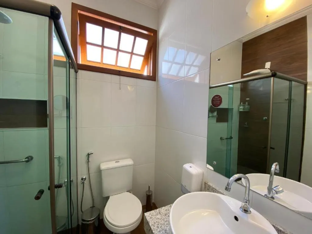 Bathroom in Pousada Maria Monteiro Tiradentes