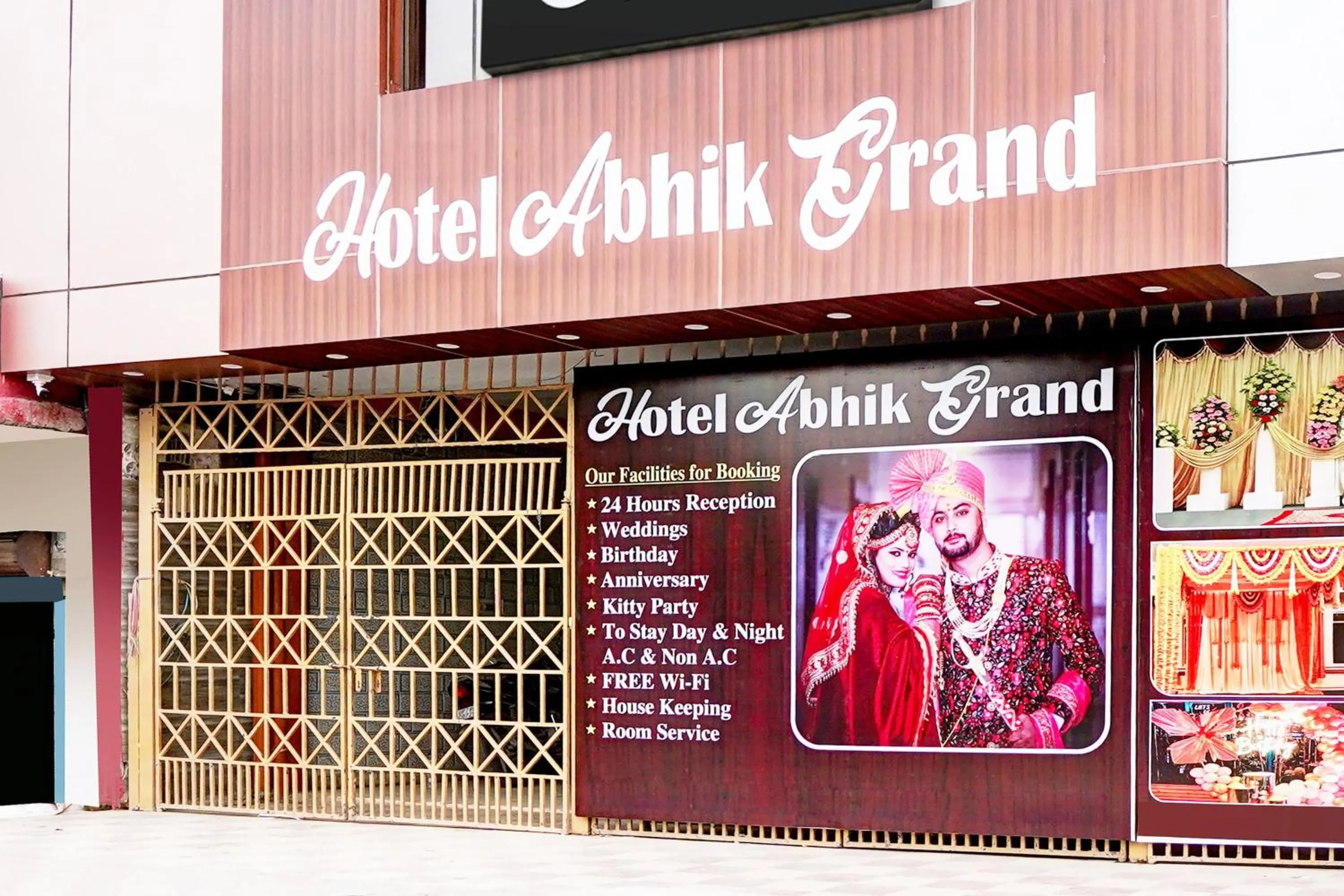 Facade/entrance in Hotel O by OYO ABHIK GRAND