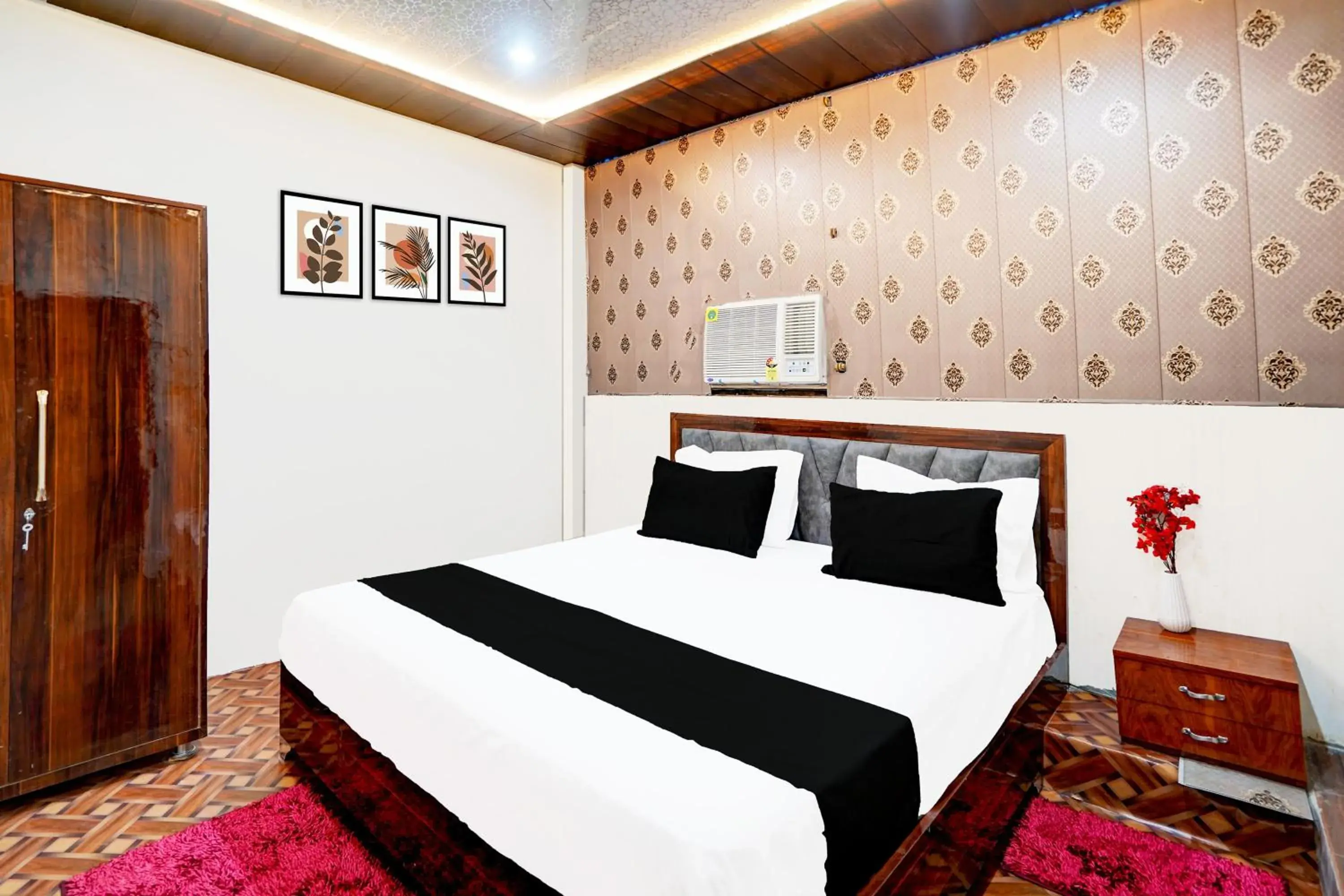Hotel O by OYO ABHIK GRAND Hotel O by OYO ABHIK GRAND