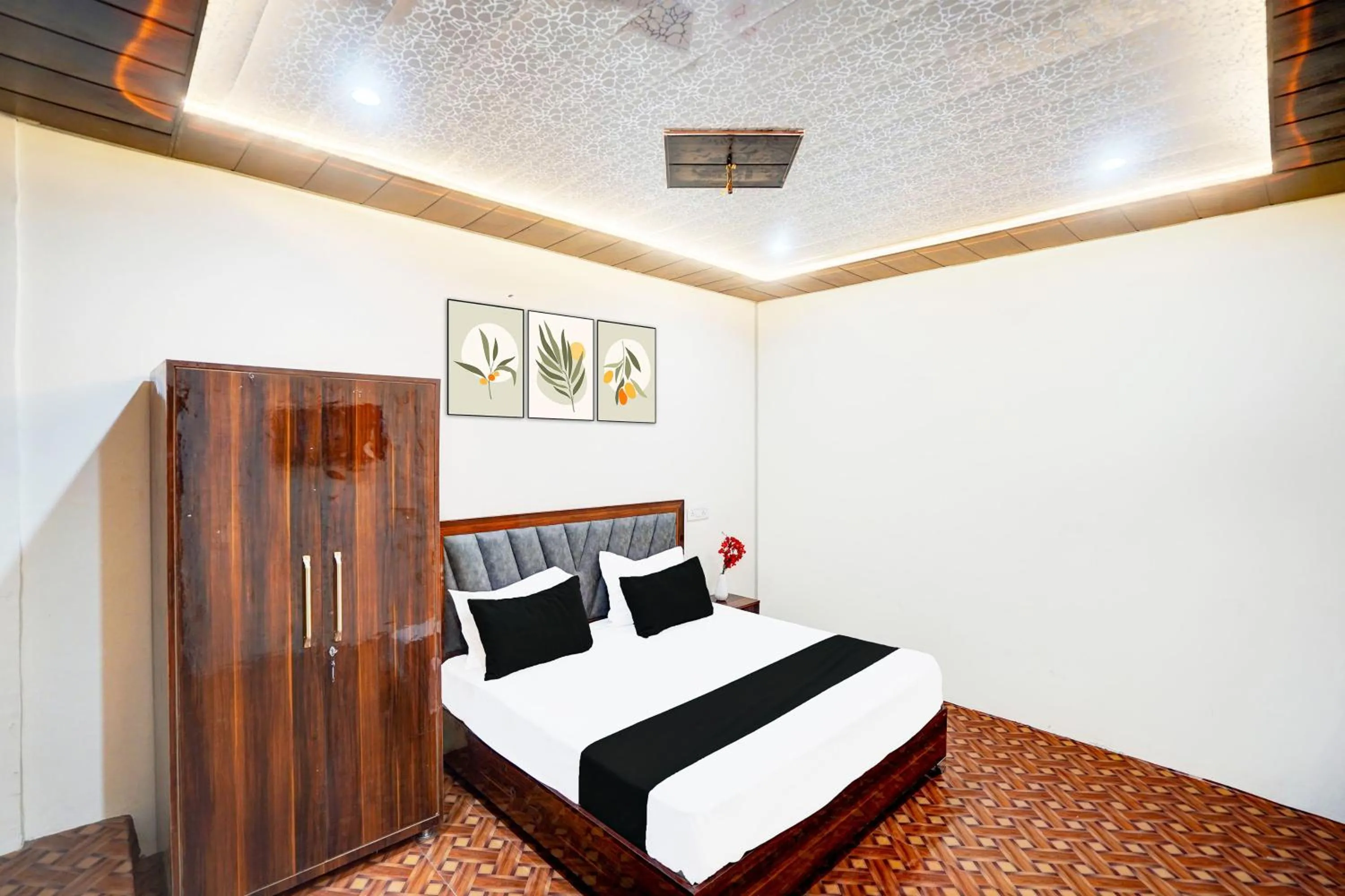Bedroom in Hotel O by OYO ABHIK GRAND