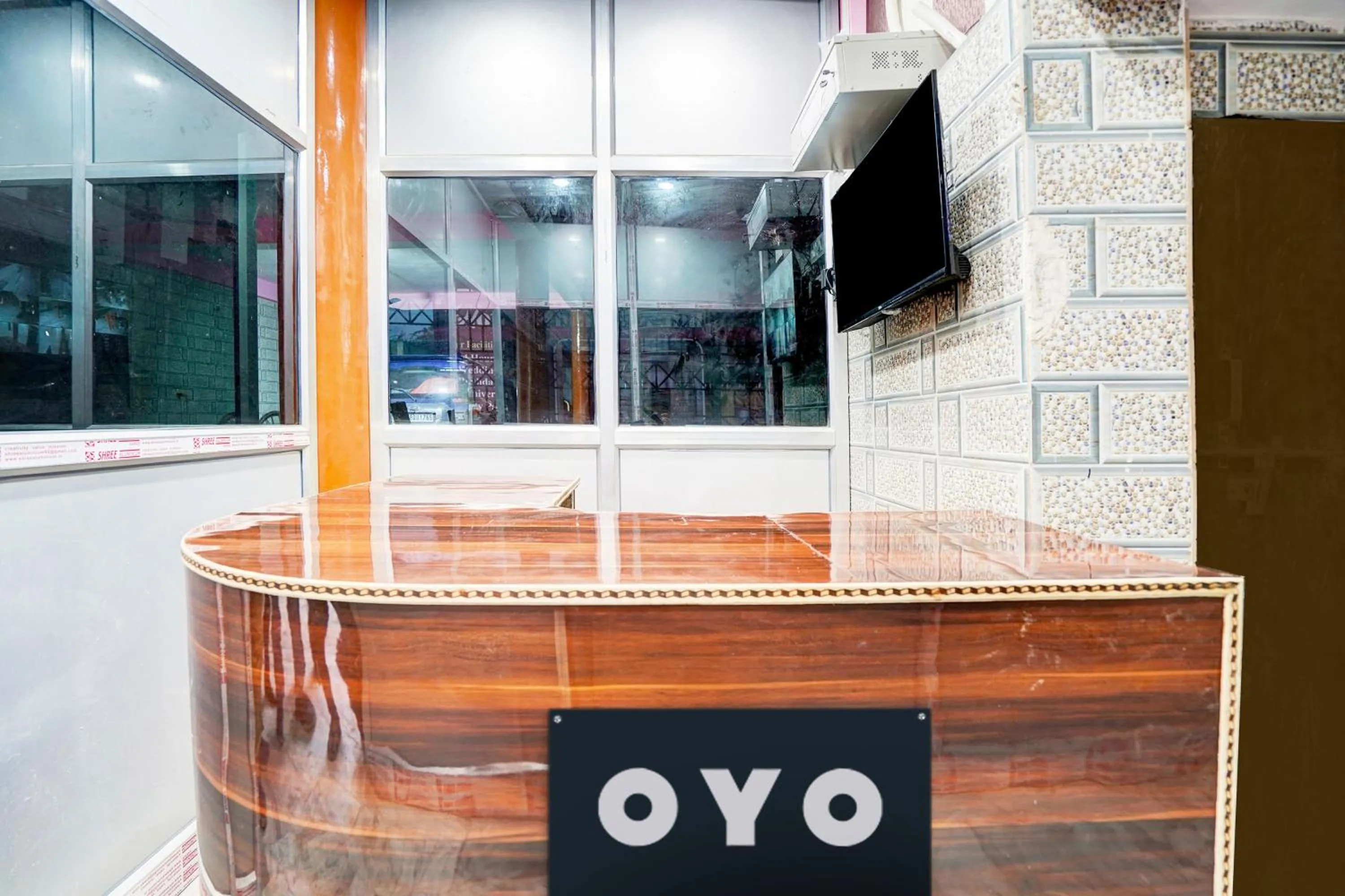 Lobby or reception in Hotel O by OYO ABHIK GRAND
