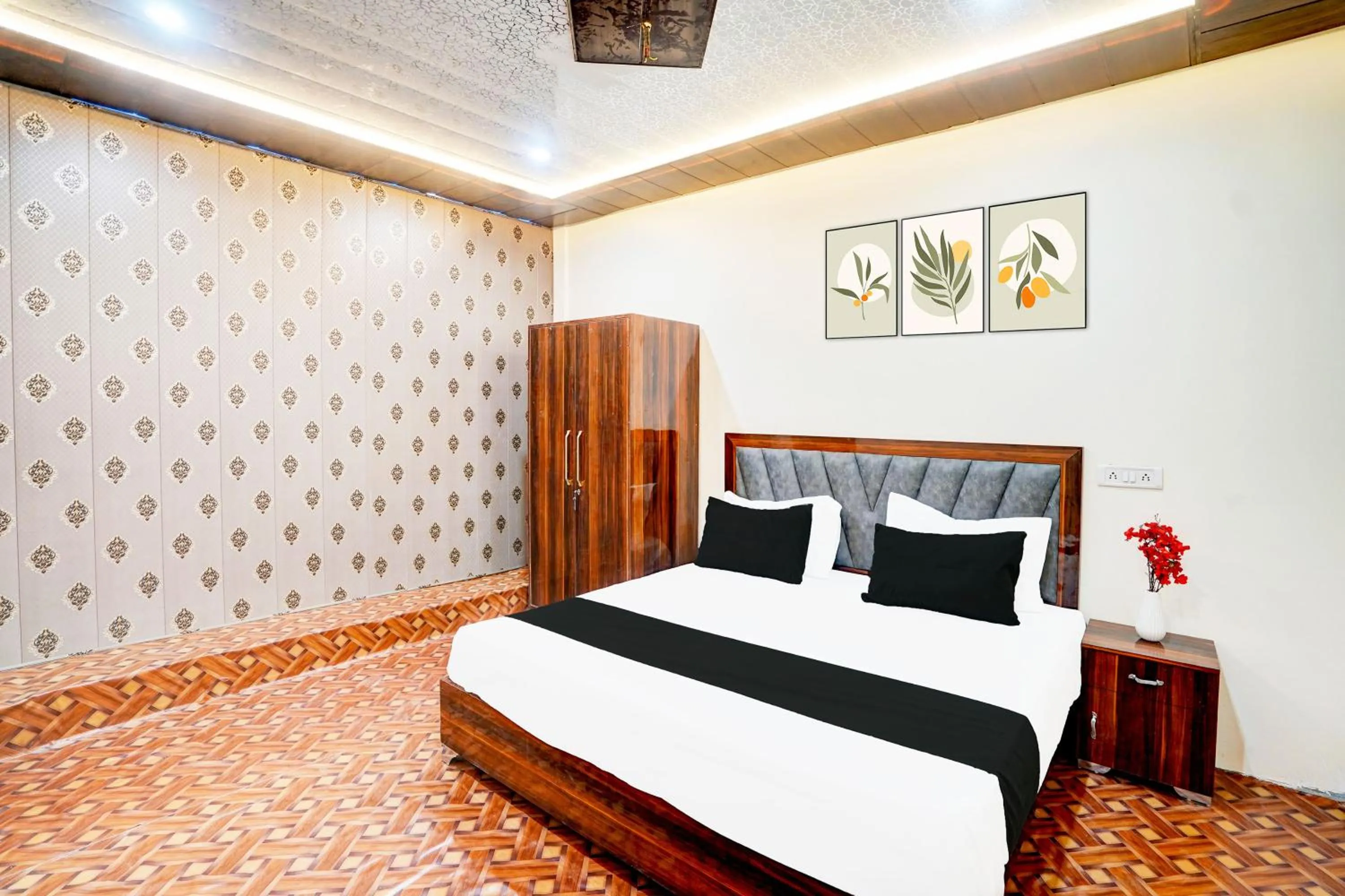 Bedroom in Hotel O by OYO ABHIK GRAND