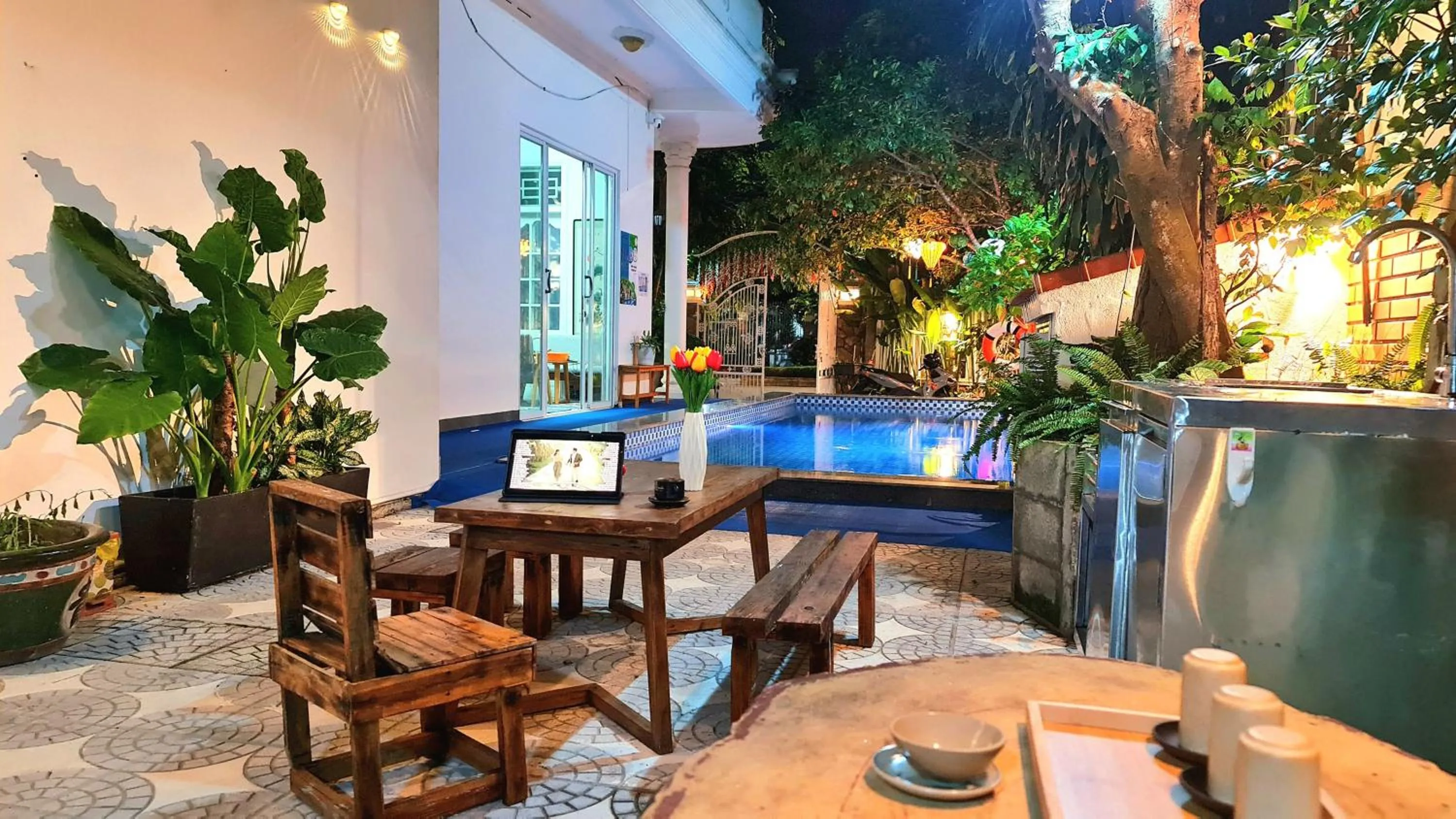 Patio in Minh Trang Villa Hoi An -BBQ Garden