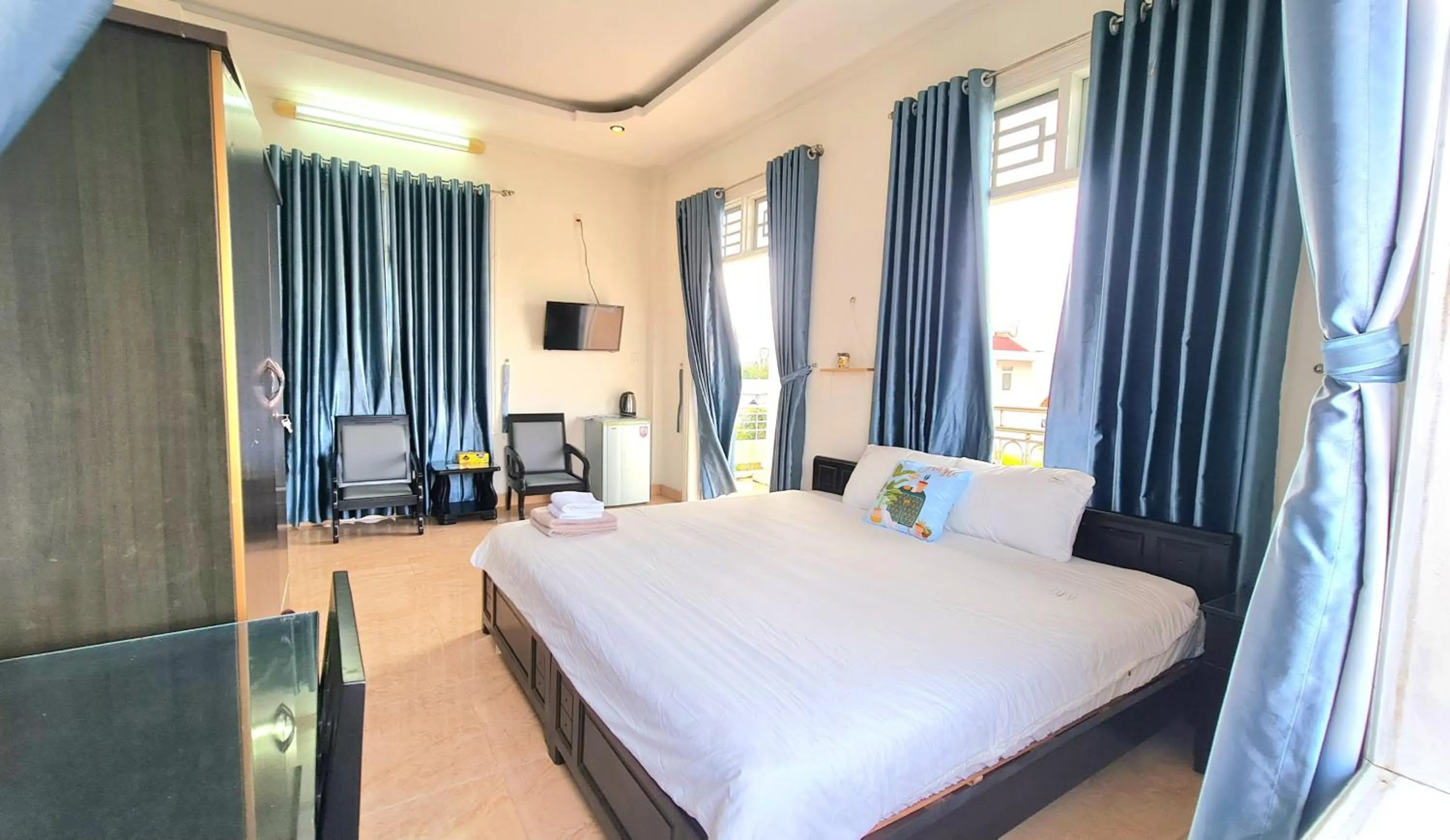 Bed in Minh Trang Villa Hoi An -BBQ Garden