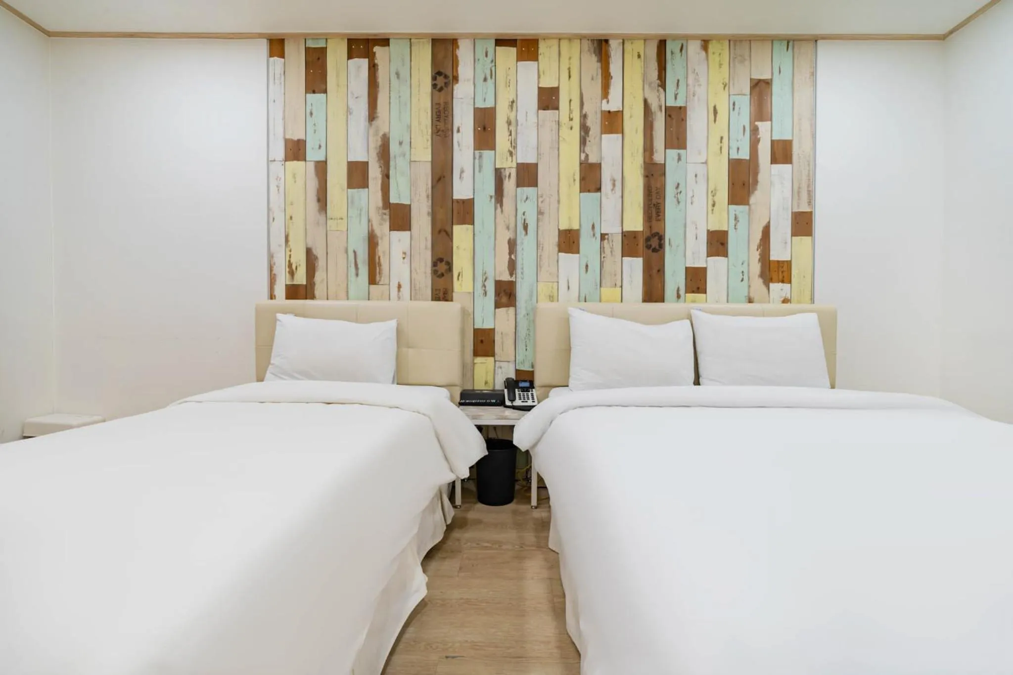 Gangneung Gyeongpodae Hotel Cube