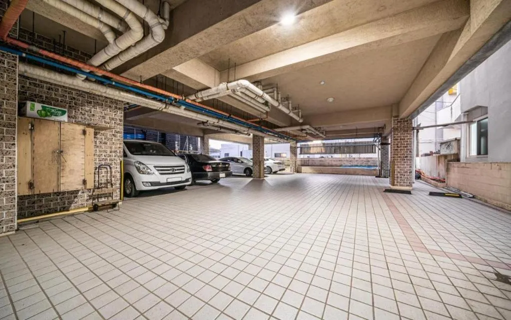 Seogwipo (Seongsan) Beach Hotel