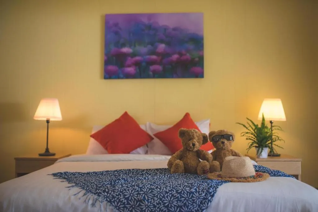 Bed in Sea Coco Resort