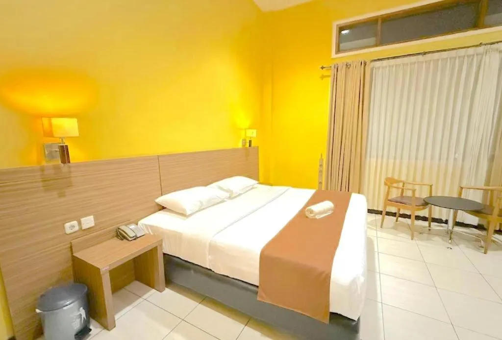 Bed in Pondok Jatim Park Hotel & Cafe