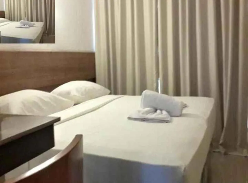 Bed in City Villa Jakarta