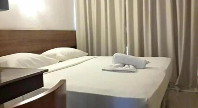 Bed in City Villa Jakarta