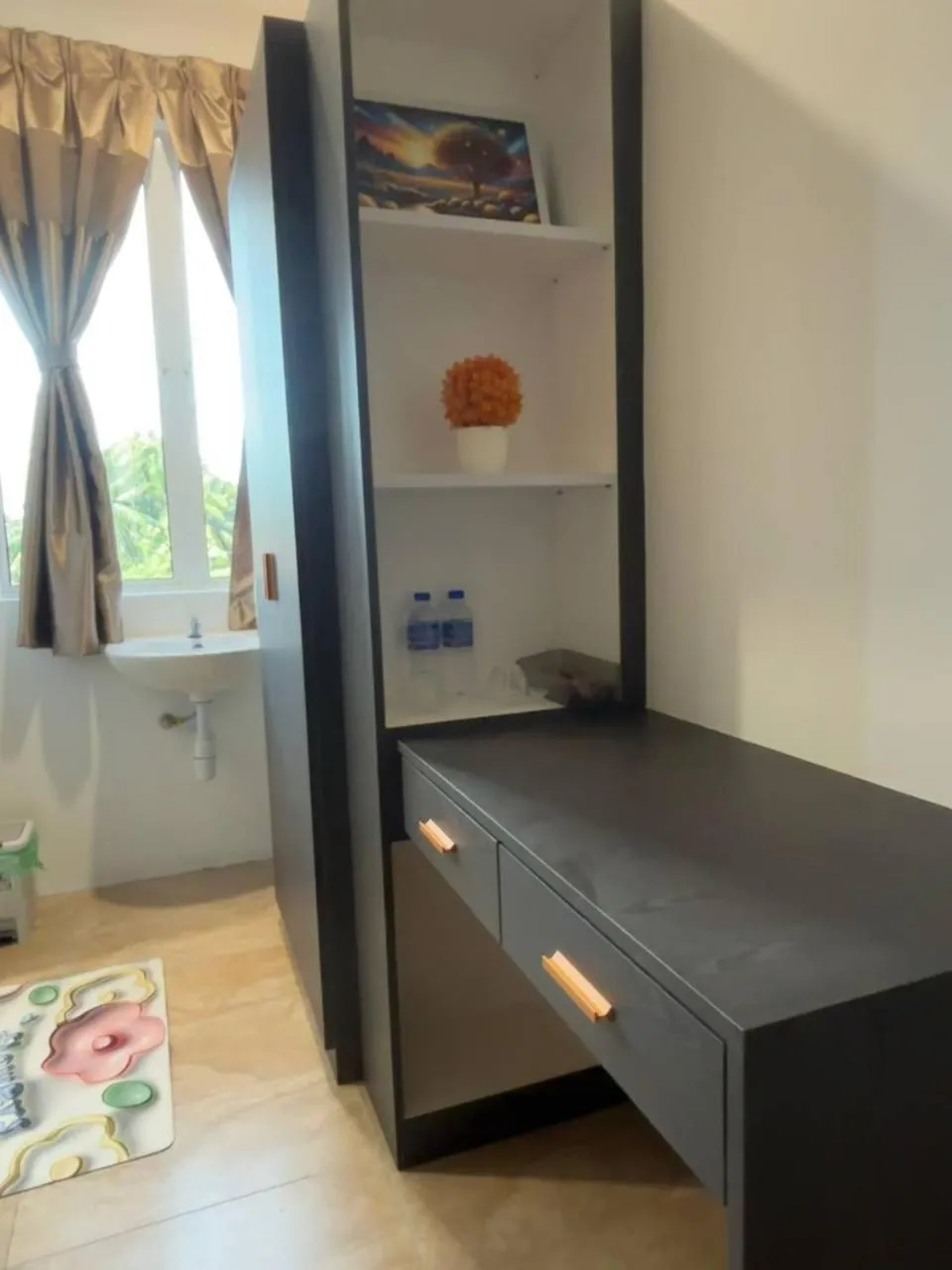 wardrobe, Bed in Trace Cozy Place