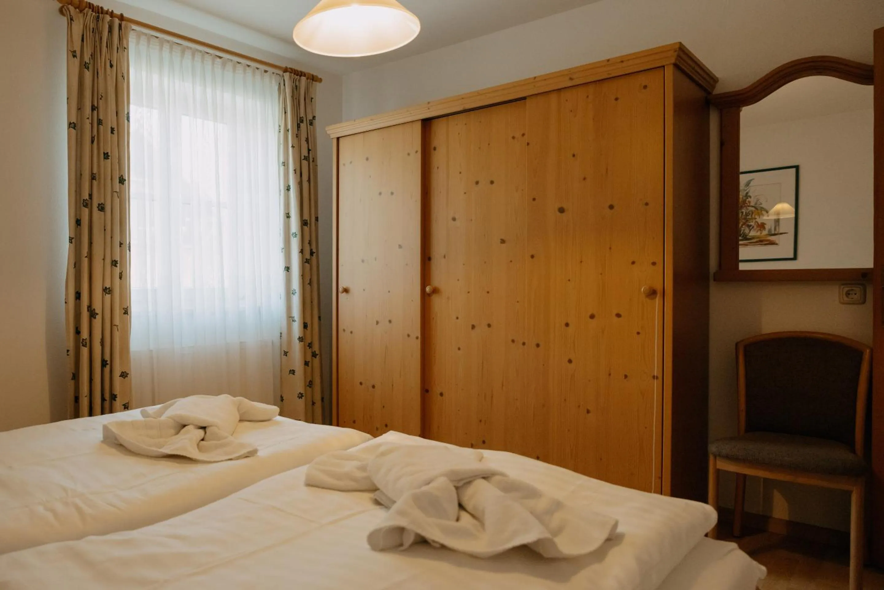 Bedroom, Bed in Gästehaus Edhof