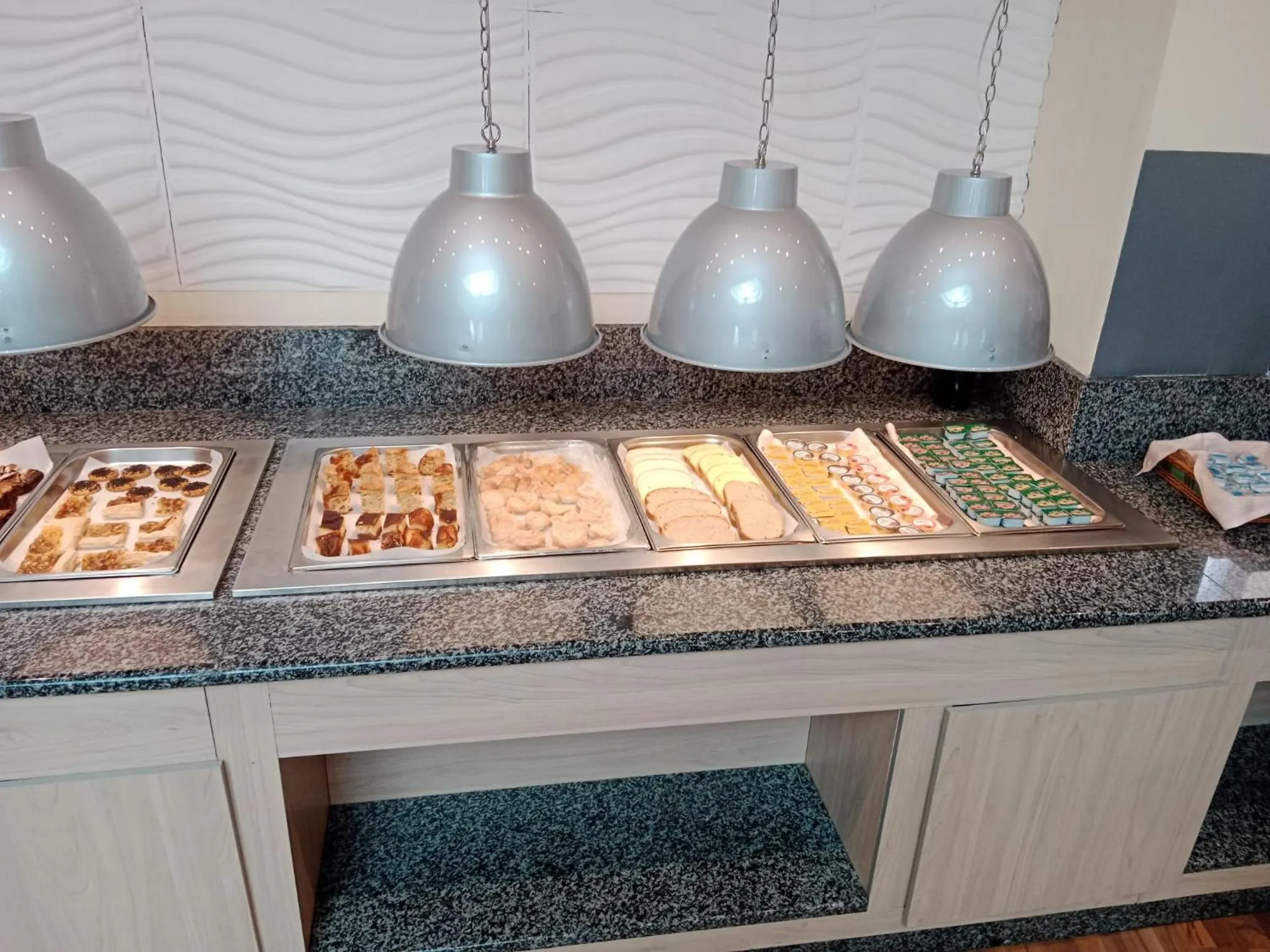 Buffet breakfast in Hotel Palacio de Oñate