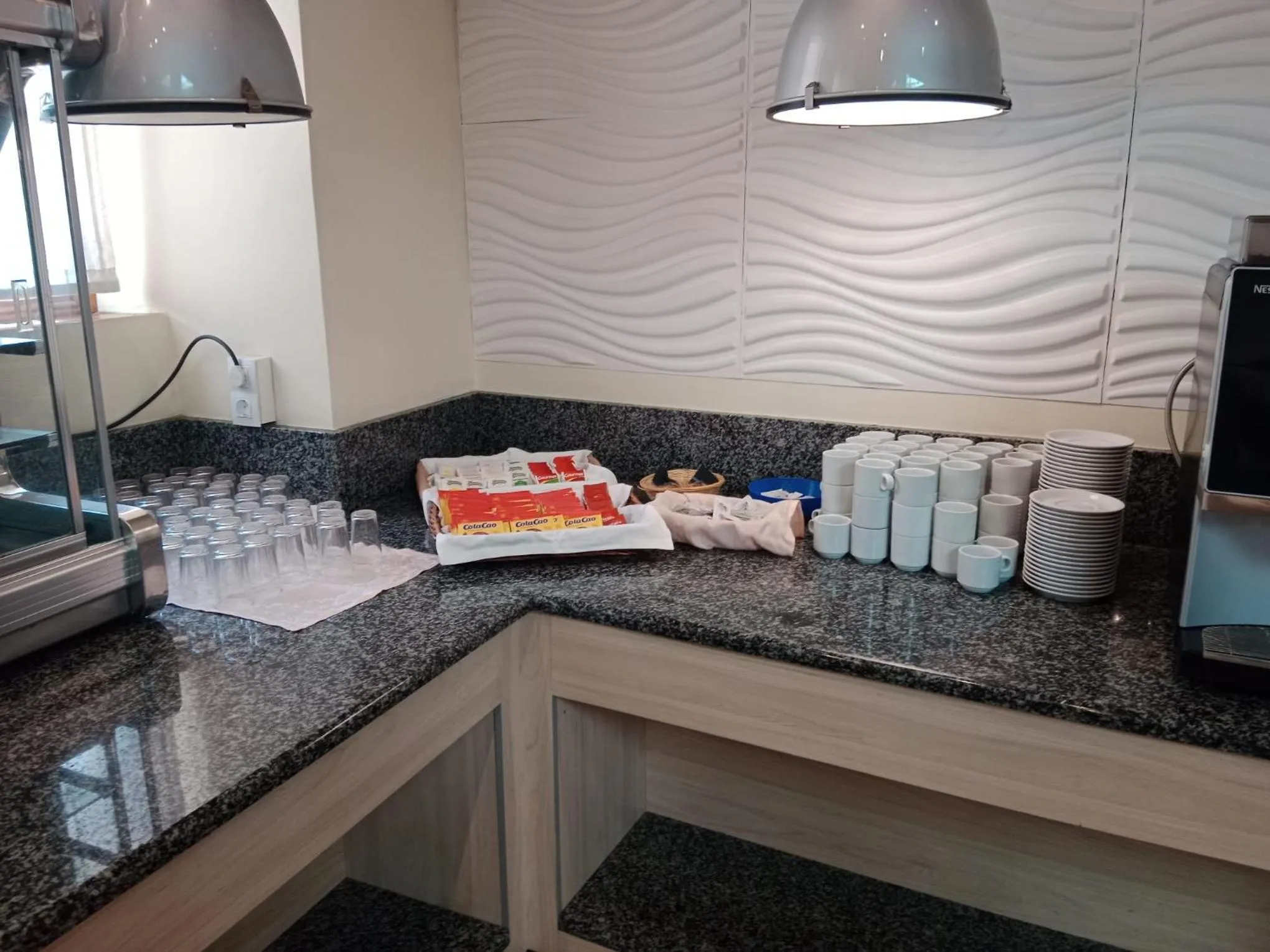 Coffee/tea facilities in Hotel Palacio de Oñate
