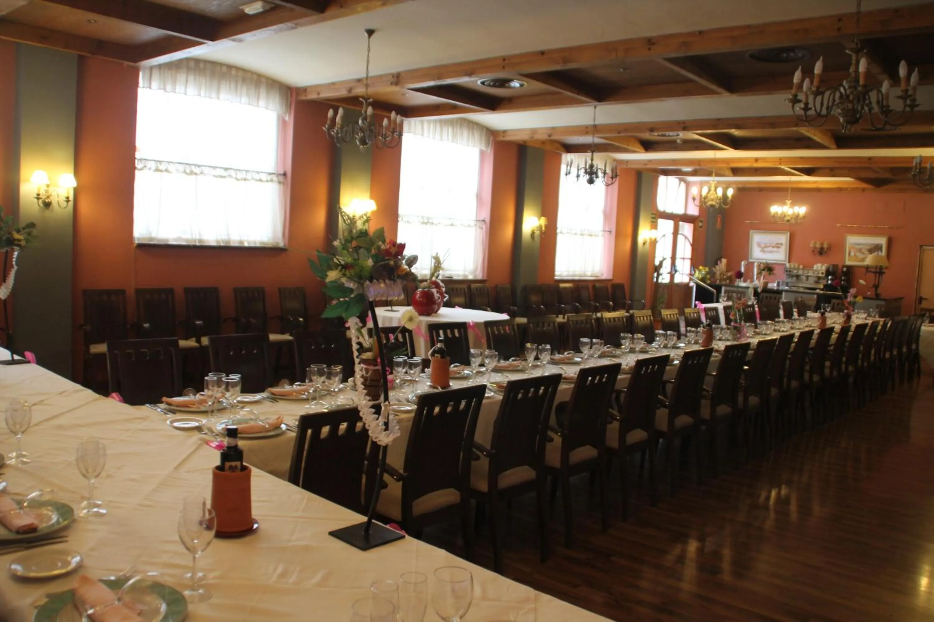 Lunch in Hotel Palacio de Oñate