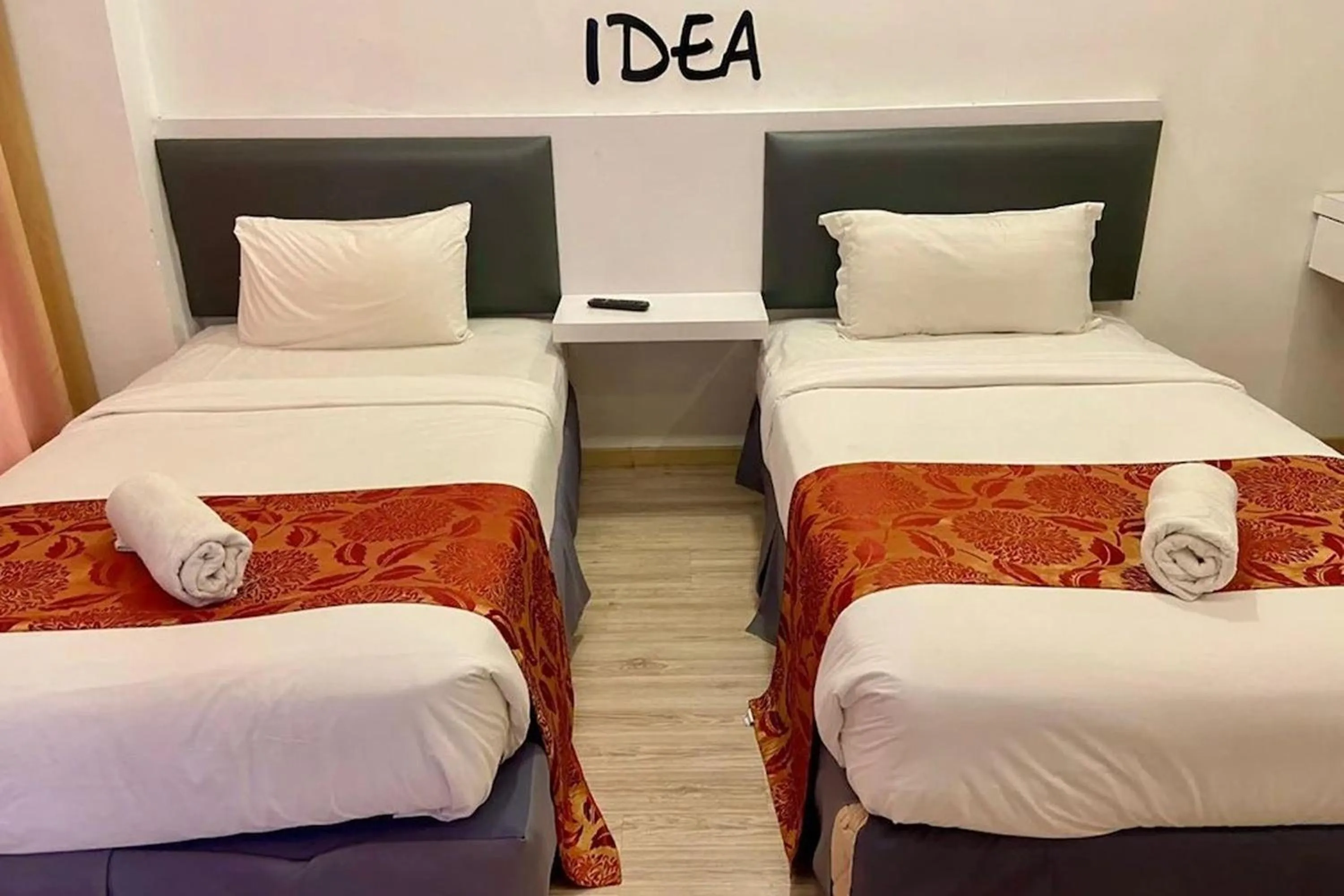 Bed in Hotel Dlima Inn Plaza Mahkota Melaka