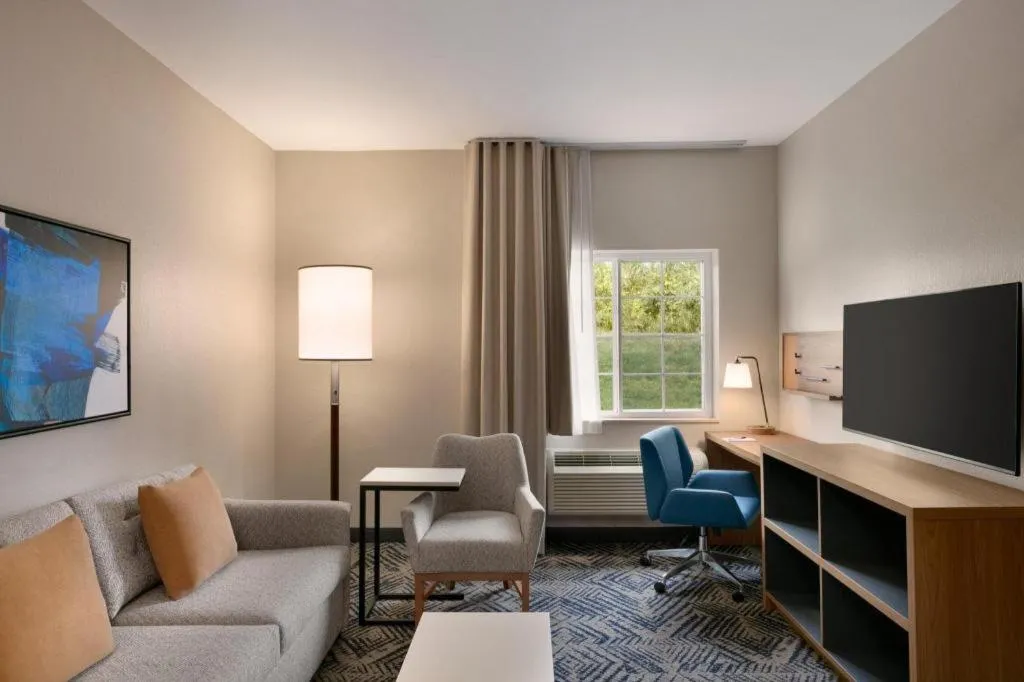 Candlewood Suites Springfield By IHG