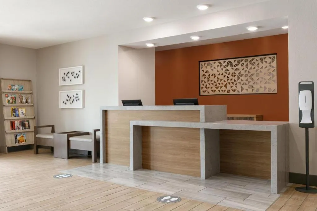 Candlewood Suites Springfield By IHG