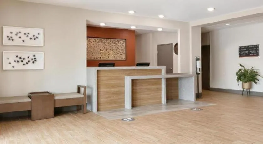 Candlewood Suites Springfield By IHG