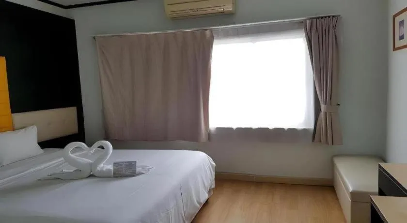 Bed in Day Hotel Khon Kaen