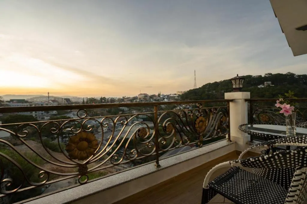 Gold View Boutique Hotel Đà Lạt
