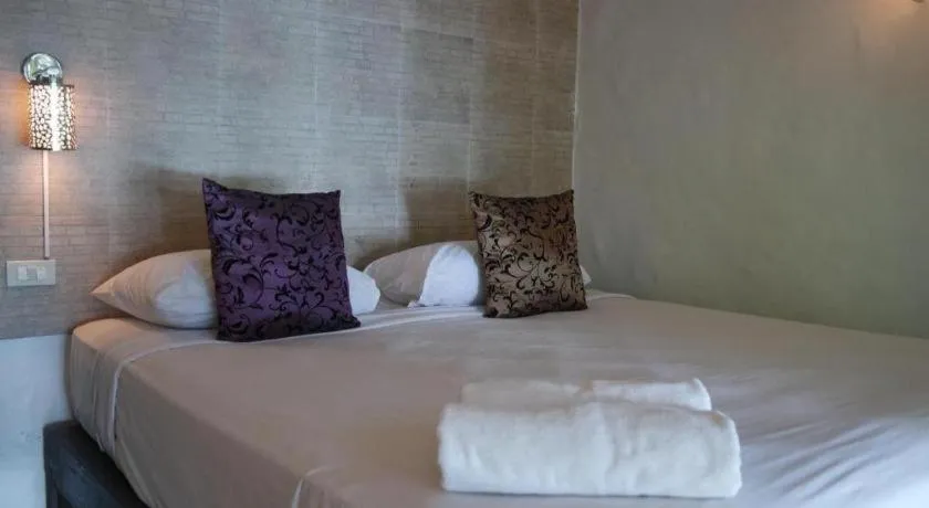 Bed in Tamarina Resort