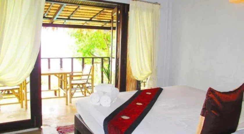Bed in Tamarina Resort